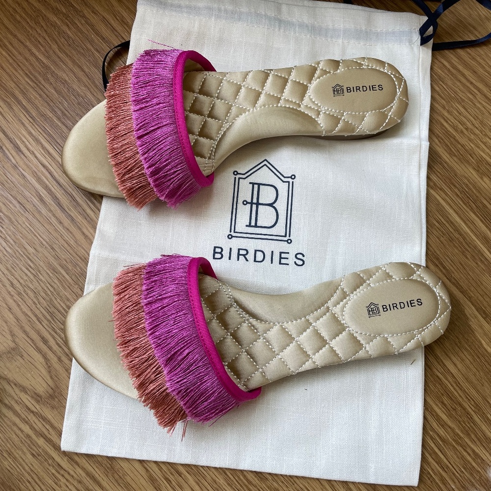 NIW New 6.5 Birdies The Sparrow in Sangria